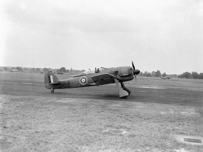 3 Captured Focke Wulf Fw 190A-3, MP499, taxying at the Royal Aircraft Establishment, Farnborough