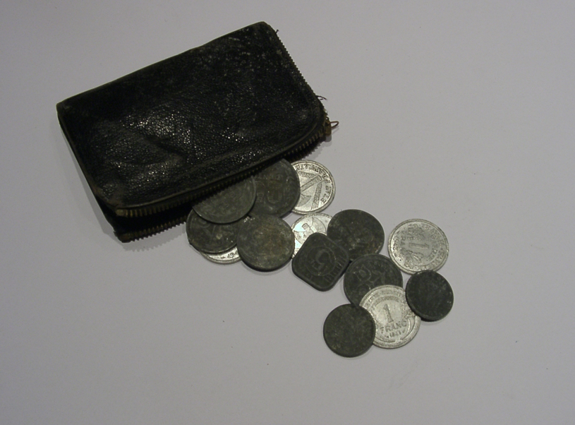 (9) Wallet and Coins